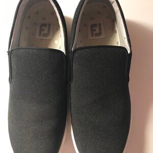 FootJoy Slip-On Golf Shoes Womens Size Spikeless Sport Retro Black Red Soles 8M